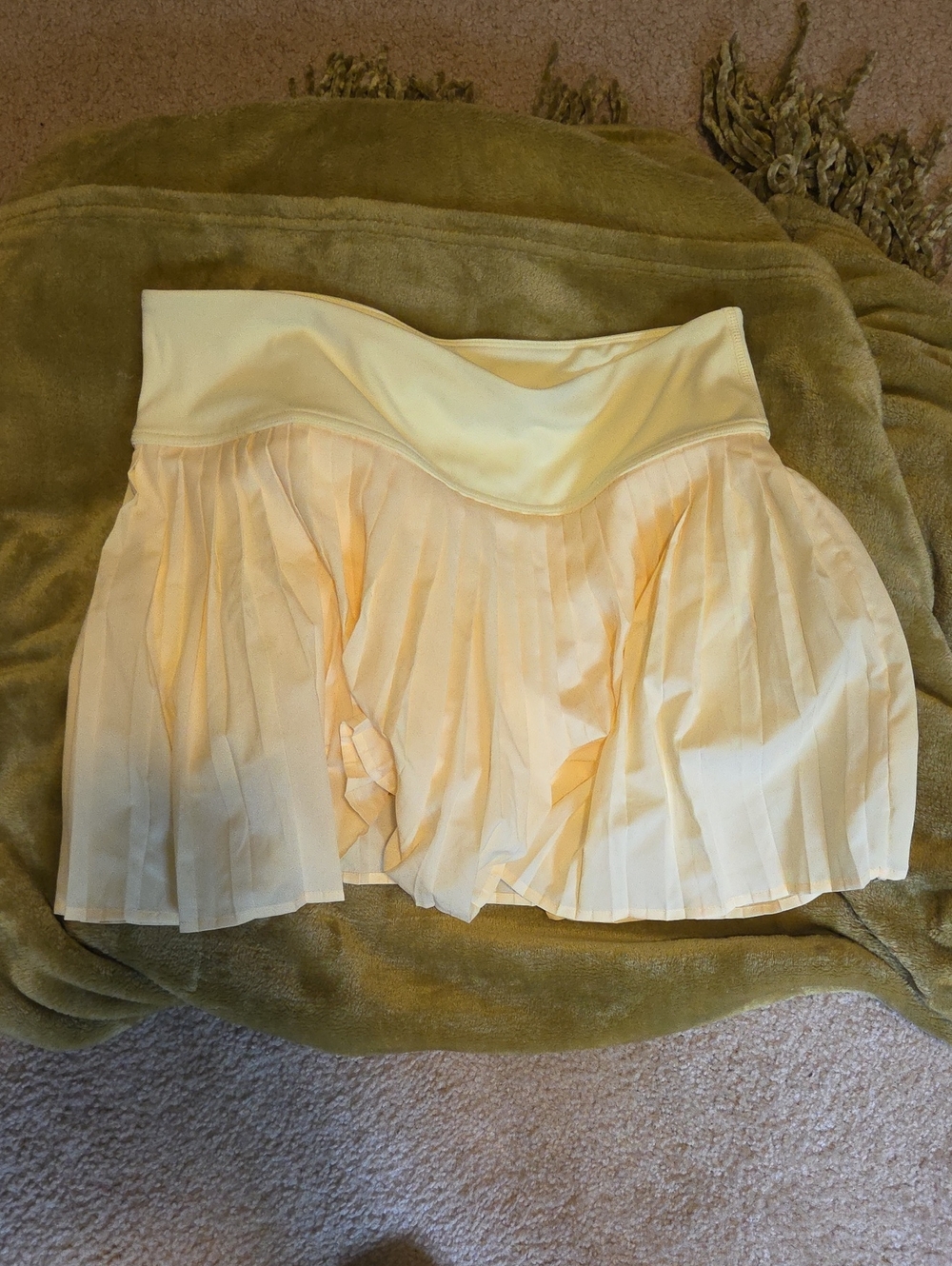 Fabletics Cream Pleated Tennis Skort